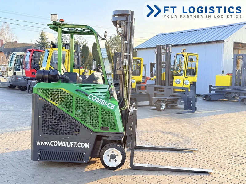 Combilift C2500CB | DIESEL | TRIPLEX 5500MM | FORK POSITIONER | SIDE SHIFT | FREE LIFT | PERFECT CONDITION | A wide range of four-way and - 4-potni viličar s pomičnim teleskopom: slika 4 Combilift C2500CB | DIESEL | TRIPLEX 5500MM | FORK POSITIONER | SIDE SHIFT | FREE LIFT | PERFECT CONDITION | A wide range of four-way and - 4-potni viličar s pomičnim teleskopom: slika 4