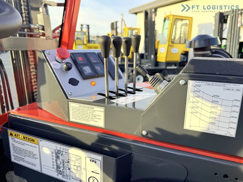 4-potni viličar s pomičnim teleskopom Combilift C3000CB / GAS / TRIPLEX 4900MM / FREE LIFT / SIDE SHIFT / FORK POSITIONER / EXCELLENT CONDITION / Wide range of four-way and sid: slika 16 4-potni viličar s pomičnim teleskopom Combilift C3000CB / GAS / TRIPLEX 4900MM / FREE LIFT / SIDE SHIFT / FORK POSITIONER / EXCELLENT CONDITION / Wide range of four-way and sid: slika 16