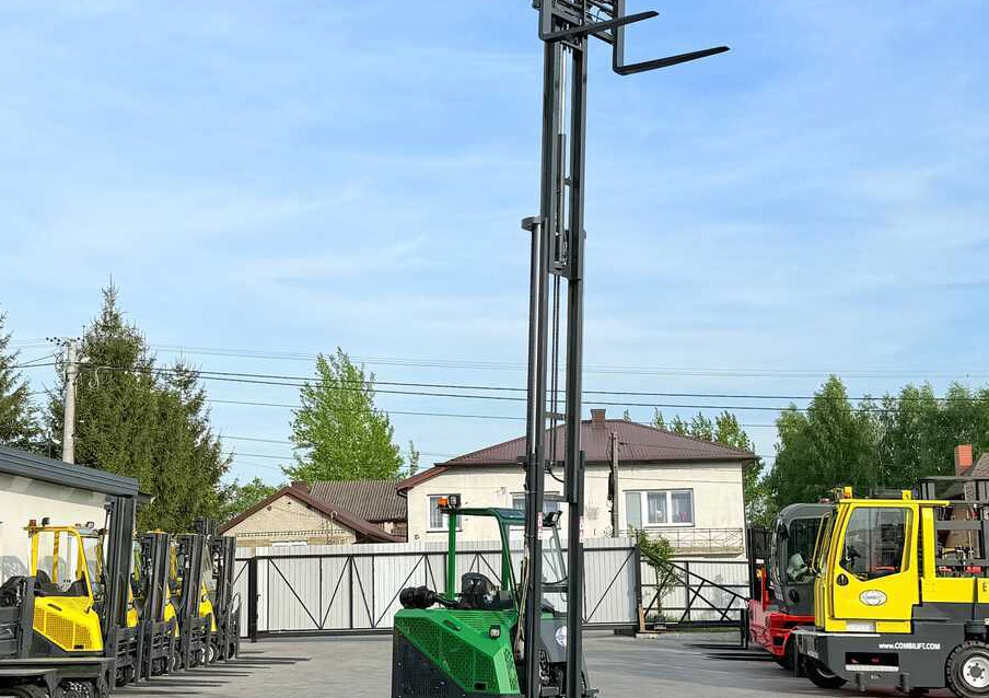 4-potni viličar s pomičnim teleskopom Combilift C3000CB / LPG / TRIPLEX – 6500MM / FREE LIFT / FORK POSITIONER / SIDE SHIFT / EXCELLENT CONDITION: slika 21