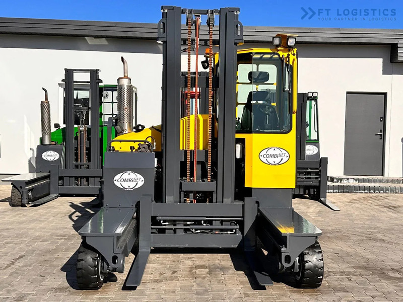 Combilift C4000 / LPG / DUPLEX / 4100MM / SCALE / SIDE SHIFT / LIKE NEW C4000 / LPG / DUPLEX / 4100MM / SCALE / SIDE SHIFT / LIKE NEW - 4-potni viličar s pomičnim teleskopom: slika 5 Combilift C4000 / LPG / DUPLEX / 4100MM / SCALE / SIDE SHIFT / LIKE NEW C4000 / LPG / DUPLEX / 4100MM / SCALE / SIDE SHIFT / LIKE NEW - 4-potni viličar s pomičnim teleskopom: slika 5