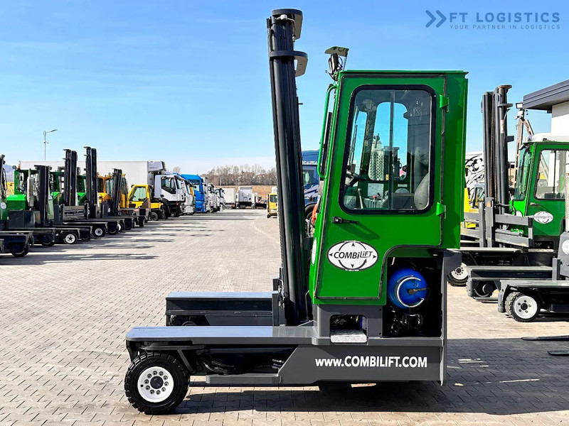 Combilift C4000 / LPG / DUPLEX / 4500MM / FREE LIFT / LIKE NEW C4000 / LPG / DUPLEX / 4500MM / FREE LIFT / LIKE NEW - 4-potni viličar s pomičnim teleskopom: slika 3 Combilift C4000 / LPG / DUPLEX / 4500MM / FREE LIFT / LIKE NEW C4000 / LPG / DUPLEX / 4500MM / FREE LIFT / LIKE NEW - 4-potni viličar s pomičnim teleskopom: slika 3