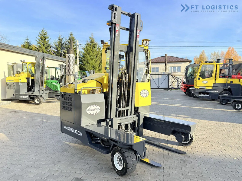Combilift C4000 – LPG – DUPLEX 4600mm – FREE LIFT – SIDE SHIFT – EXCELLENT CONDITION Wide selection of four-way and side-loading forklifts - 4-potni viličar s pomičnim teleskopom: slika 4 Combilift C4000 – LPG – DUPLEX 4600mm – FREE LIFT – SIDE SHIFT – EXCELLENT CONDITION Wide selection of four-way and side-loading forklifts - 4-potni viličar s pomičnim teleskopom: slika 4
