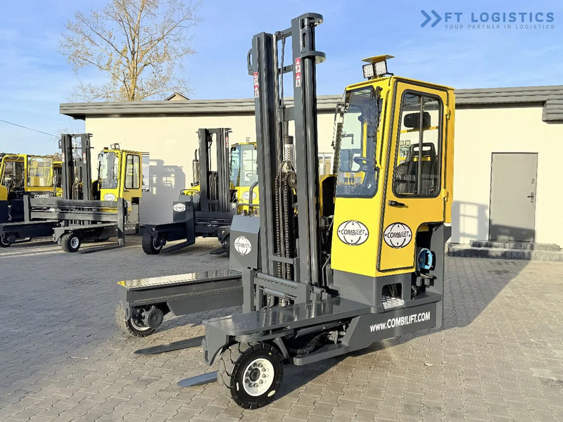Combilift C4000 – LPG – DUPLEX 4600mm – FREE LIFT – SIDE SHIFT – EXCELLENT CONDITION Wide selection of four-way and side-loading forklifts - 4-potni viličar s pomičnim teleskopom: slika 2 Combilift C4000 – LPG – DUPLEX 4600mm – FREE LIFT – SIDE SHIFT – EXCELLENT CONDITION Wide selection of four-way and side-loading forklifts - 4-potni viličar s pomičnim teleskopom: slika 2