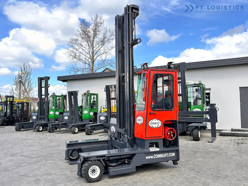 Combilift C4000 / TRIPLEX / 9300MM / FREE LIFT / POSITIONER / LPG / CABIN C4000 / TRIPLEX / 9300MM / FREE LIFT / POSITIONER / LPG / CABIN - 4-potni viličar s pomičnim teleskopom: slika 3 Combilift C4000 / TRIPLEX / 9300MM / FREE LIFT / POSITIONER / LPG / CABIN C4000 / TRIPLEX / 9300MM / FREE LIFT / POSITIONER / LPG / CABIN - 4-potni viličar s pomičnim teleskopom: slika 3