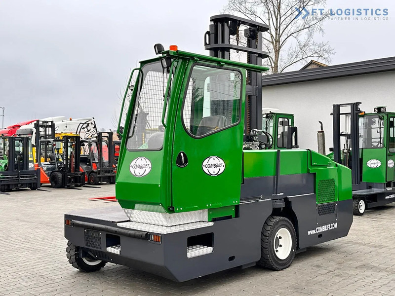 Combilift C5000SL / DIESEL / 4500MM / DUPLEX / CABIN / PLATFORMS / LIKE NEW C5000SL / DIESEL / 4500MM / DUPLEX / CABIN / PLATFORMS / LIKE - Bočni nakladalnik: slika 2 Combilift C5000SL / DIESEL / 4500MM / DUPLEX / CABIN / PLATFORMS / LIKE NEW C5000SL / DIESEL / 4500MM / DUPLEX / CABIN / PLATFORMS / LIKE - Bočni nakladalnik: slika 2