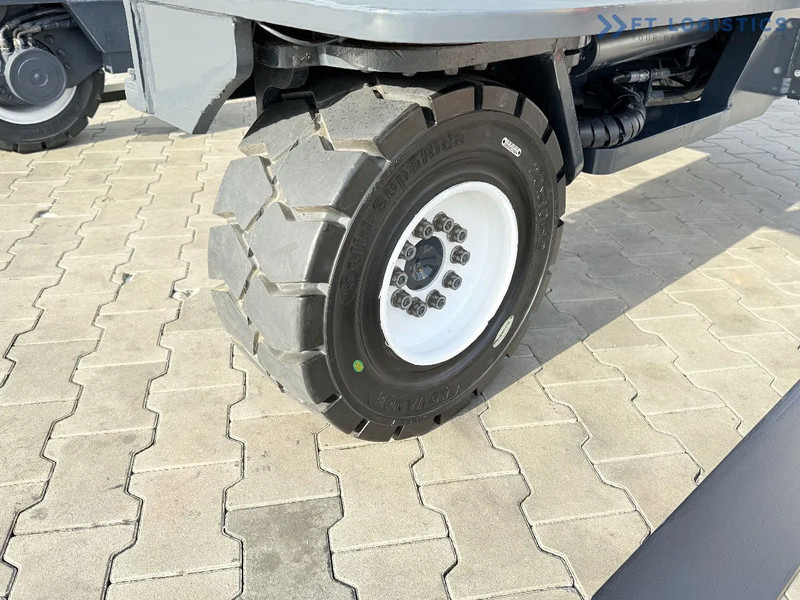 Combilift C5000XL / DIESEL / DUPLEX - 4000MM / WIDE FORK POSITIONER 3350MM / FULL HEATED CABIN / ONLY 6453H / CONDITION - LIKE NEW! C5000X - 4-potni viličar s pomičnim teleskopom: slika 5 Combilift C5000XL / DIESEL / DUPLEX - 4000MM / WIDE FORK POSITIONER 3350MM / FULL HEATED CABIN / ONLY 6453H / CONDITION - LIKE NEW! C5000X - 4-potni viličar s pomičnim teleskopom: slika 5