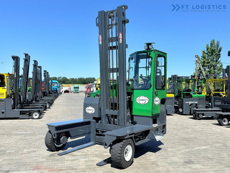 Combilift COMBILIFT C5000XL – DUPLEX 5500mm – Year 2019 – 1929 hours – DIESEL – FORK POSITIONER – SIDESHIFT – 1200MM FORKS – CONDITION 5/5 - 4-potni viličar s pomičnim teleskopom: slika 2 Combilift COMBILIFT C5000XL – DUPLEX 5500mm – Year 2019 – 1929 hours – DIESEL – FORK POSITIONER – SIDESHIFT – 1200MM FORKS – CONDITION 5/5 - 4-potni viličar s pomičnim teleskopom: slika 2