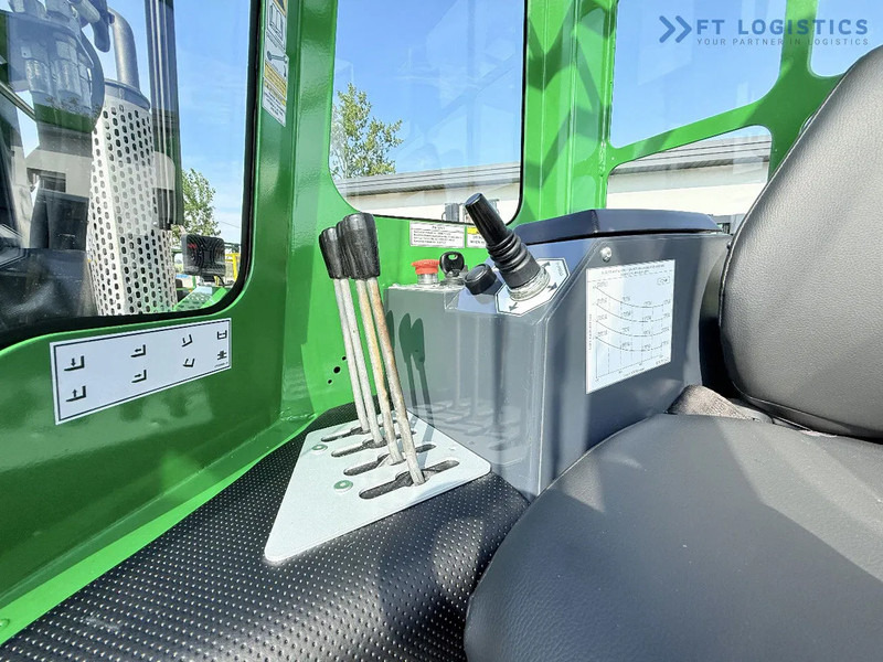 4-potni viličar s pomičnim teleskopom Combilift Combilift C2500 / GAS / TRIPLEX 4900MM / FREE LIFT / ONLY 2446 HOURS / FORK POSITIONER / FULL CABIN / PERFECT CONDITION / Wide r: slika 16 4-potni viličar s pomičnim teleskopom Combilift Combilift C2500 / GAS / TRIPLEX 4900MM / FREE LIFT / ONLY 2446 HOURS / FORK POSITIONER / FULL CABIN / PERFECT CONDITION / Wide r: slika 16