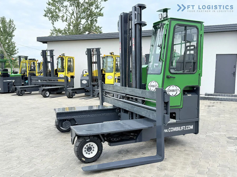 Combilift Combilift C4500 / DIESEL / DUPLEX 4000MM / WIDE FORK POSITIONER / HEATING / FULL CABIN / PERFECT CONDITION / Wide range of four- - 4-potni viličar s pomičnim teleskopom: slika 4 Combilift Combilift C4500 / DIESEL / DUPLEX 4000MM / WIDE FORK POSITIONER / HEATING / FULL CABIN / PERFECT CONDITION / Wide range of four- - 4-potni viličar s pomičnim teleskopom: slika 4