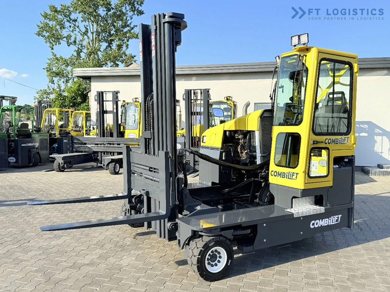 4-potni viličar s pomičnim teleskopom Combilift Combilift C5000 / DIESEL / TRIPLEX 6000MM / FREE LIFT / FORK POSITIONER / BUILT-IN SCALE / HEATING / FULL CABIN / PERFECT CONDIT: slika 20