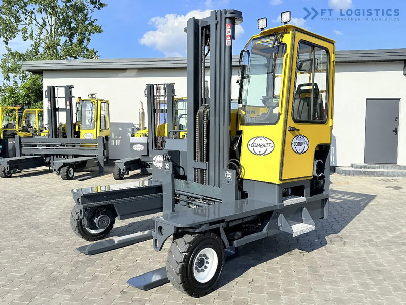 Combilift Combilift C5000XL / GAS / TRIPLEX 6000MM / FREE LIFT / FORK POSITIONER / HEATING / TELESCOPIC FORKS 1200/2000MM / FULL HEATED CA - 4-potni viličar s pomičnim teleskopom: slika 4 Combilift Combilift C5000XL / GAS / TRIPLEX 6000MM / FREE LIFT / FORK POSITIONER / HEATING / TELESCOPIC FORKS 1200/2000MM / FULL HEATED CA - 4-potni viličar s pomičnim teleskopom: slika 4