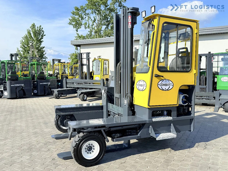 Combilift Combilift C5000XL / GAS / TRIPLEX 6000MM / FREE LIFT / FORK POSITIONER / HEATING / TELESCOPIC FORKS 1200/2000MM / FULL HEATED CA - 4-potni viličar s pomičnim teleskopom: slika 2 Combilift Combilift C5000XL / GAS / TRIPLEX 6000MM / FREE LIFT / FORK POSITIONER / HEATING / TELESCOPIC FORKS 1200/2000MM / FULL HEATED CA - 4-potni viličar s pomičnim teleskopom: slika 2