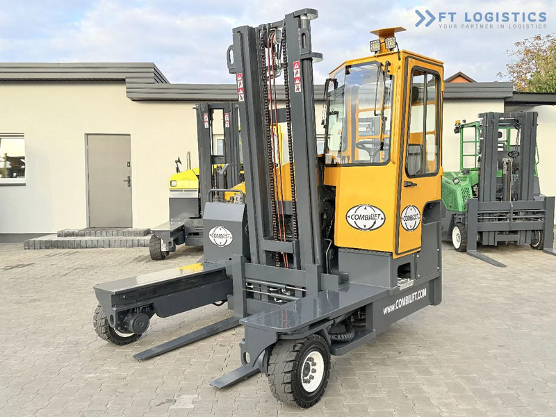 Combilift Combilift FOUR-WAY – MULTI-DIRECTIONAL FORKLIFT / COMBILIFT C4000 / DIESEL / DUPLEX 4100MM / FORK POSITIONER / FULL HEATED CABIN - 4-potni viličar s pomičnim teleskopom: slika 4 Combilift Combilift FOUR-WAY – MULTI-DIRECTIONAL FORKLIFT / COMBILIFT C4000 / DIESEL / DUPLEX 4100MM / FORK POSITIONER / FULL HEATED CABIN - 4-potni viličar s pomičnim teleskopom: slika 4