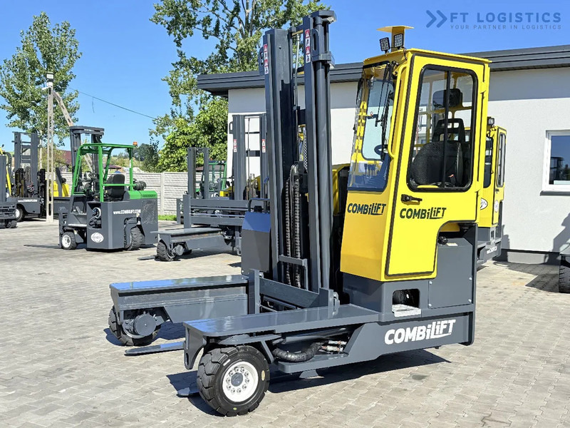 Combilift Combilift FOUR-WAY MULTIDIRECTIONAL FORKLIFT C4000 / DIESEL / DUPLEX 4100MM / ONLY 2888 HOURS / FORK POSITIONER / FULL CABIN – H - 4-potni viličar s pomičnim teleskopom: slika 4 Combilift Combilift FOUR-WAY MULTIDIRECTIONAL FORKLIFT C4000 / DIESEL / DUPLEX 4100MM / ONLY 2888 HOURS / FORK POSITIONER / FULL CABIN – H - 4-potni viličar s pomičnim teleskopom: slika 4