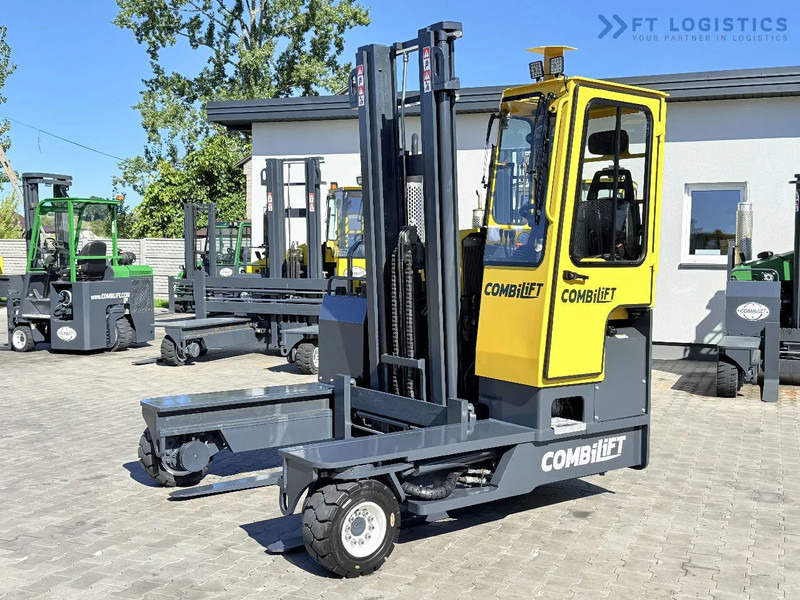 Combilift Combilift FOUR-WAY MULTIDIRECTIONAL FORKLIFT C4000 / DIESEL / DUPLEX 4100MM / ONLY 2888 HOURS / FORK POSITIONER / FULL CABIN – H - 4-potni viličar s pomičnim teleskopom: slika 2 Combilift Combilift FOUR-WAY MULTIDIRECTIONAL FORKLIFT C4000 / DIESEL / DUPLEX 4100MM / ONLY 2888 HOURS / FORK POSITIONER / FULL CABIN – H - 4-potni viličar s pomičnim teleskopom: slika 2