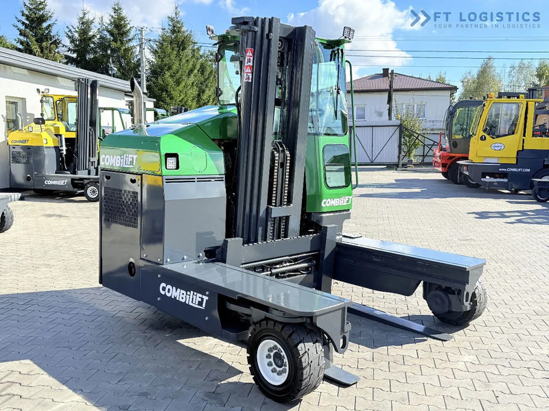 Combilift FOUR-WAY / MULTI-DIRECTIONAL FORKLIFT C4500 / DIESEL / TRIPLEX 4900MM / ONLY 4160 WORKING HOURS / FORK POSITIONER / FULL CABIN W - 4-potni viličar s pomičnim teleskopom: slika 5 Combilift FOUR-WAY / MULTI-DIRECTIONAL FORKLIFT C4500 / DIESEL / TRIPLEX 4900MM / ONLY 4160 WORKING HOURS / FORK POSITIONER / FULL CABIN W - 4-potni viličar s pomičnim teleskopom: slika 5