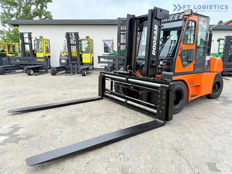 Doosan DOOSAN / DUPLEX 3000MM / SIDE SHIFT / FORK POSITIONER / 2500MM FORKS / 7000KG / CABIN / LIKE NEW DOOSAN / DUPLEX 3000MM / SIDE S - Diesel viličar: slika 1 Doosan DOOSAN / DUPLEX 3000MM / SIDE SHIFT / FORK POSITIONER / 2500MM FORKS / 7000KG / CABIN / LIKE NEW DOOSAN / DUPLEX 3000MM / SIDE S - Diesel viličar: slika 1