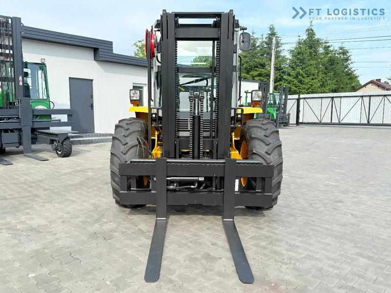 JCB 940 / DIESEL / TRIPLEX 4500MM / FORK POSITIONER / SIDE SHIFT / 4T / NEW TYRES / LIKE NEW 940 / DIESEL / TRIPLEX 4500MM / FORK PO - Terenski viličar: slika 4 JCB 940 / DIESEL / TRIPLEX 4500MM / FORK POSITIONER / SIDE SHIFT / 4T / NEW TYRES / LIKE NEW 940 / DIESEL / TRIPLEX 4500MM / FORK PO - Terenski viličar: slika 4