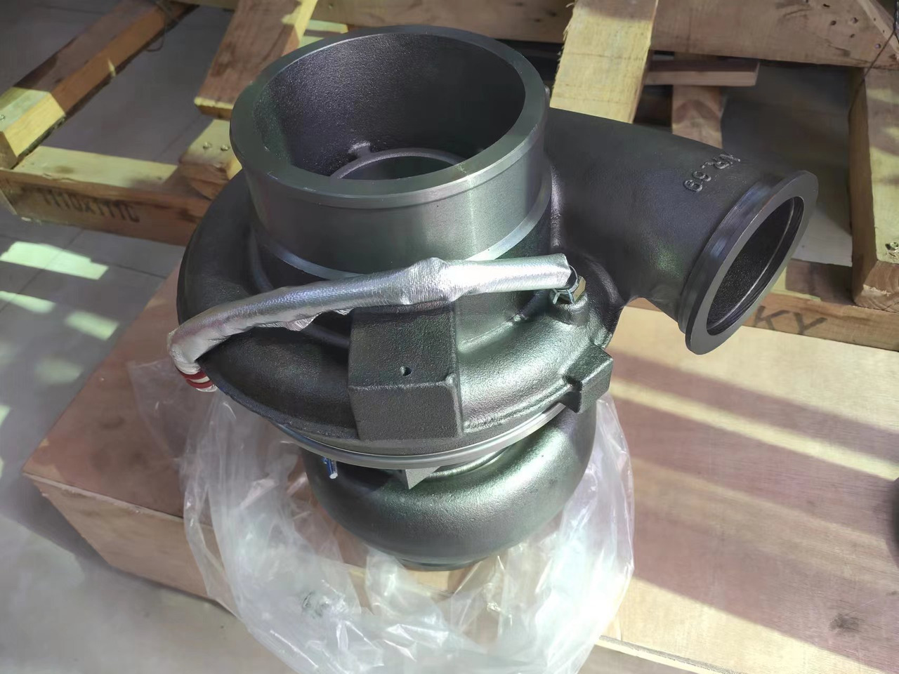 CATERPILLAR 366-0183 - Turbo za Bager: slika 1 CATERPILLAR 366-0183 - Turbo za Bager: slika 1
