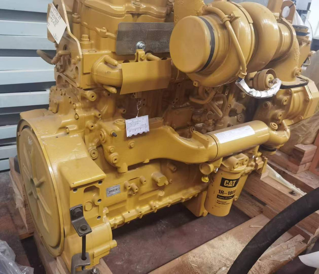 CATERPILLAR C15 - Motor in deli za Priključek: slika 1 CATERPILLAR C15 - Motor in deli za Priključek: slika 1