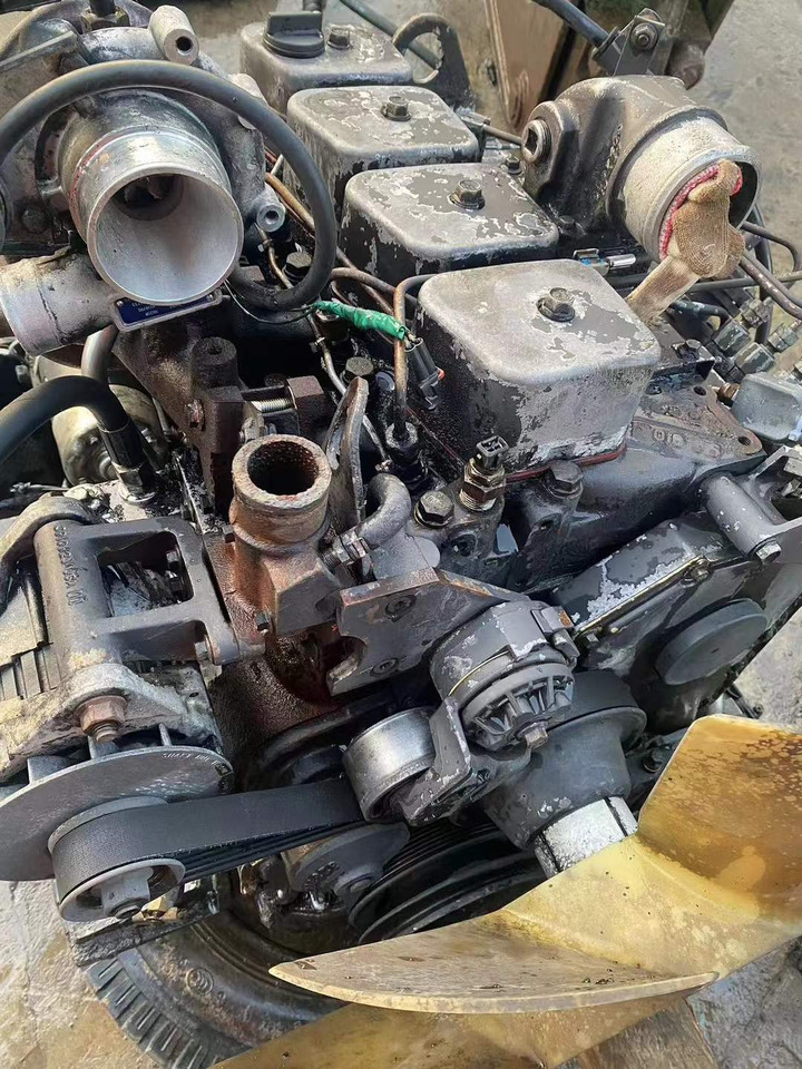 CUMMINS 4BT3.9 - Motor za Bager: slika 5 CUMMINS 4BT3.9 - Motor za Bager: slika 5