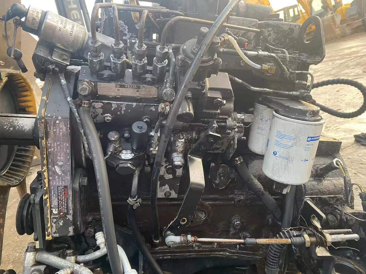 CUMMINS 4BT3.9 - Motor za Bager: slika 4 CUMMINS 4BT3.9 - Motor za Bager: slika 4