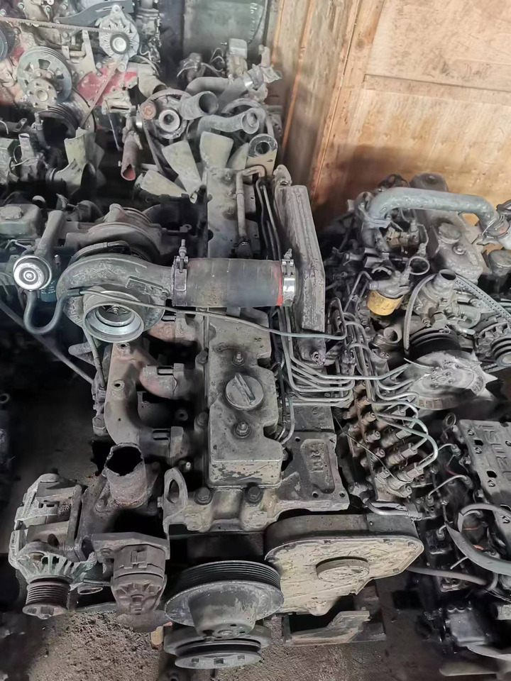 CUMMINS 6C8.3 - Motor za Bager: slika 2 CUMMINS 6C8.3 - Motor za Bager: slika 2