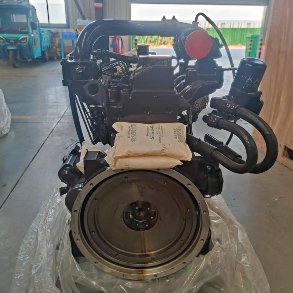 CUMMINS B3.3 - Motor za Bager: slika 1 CUMMINS B3.3 - Motor za Bager: slika 1