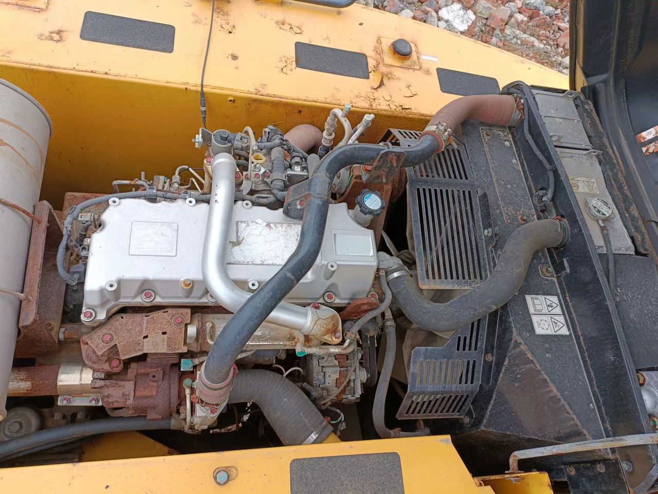 HINO J05E - Motor za Bager: slika 2 HINO J05E - Motor za Bager: slika 2