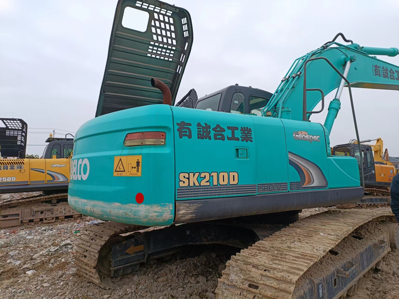 HINO J05E - Motor za Bager: slika 3 HINO J05E - Motor za Bager: slika 3