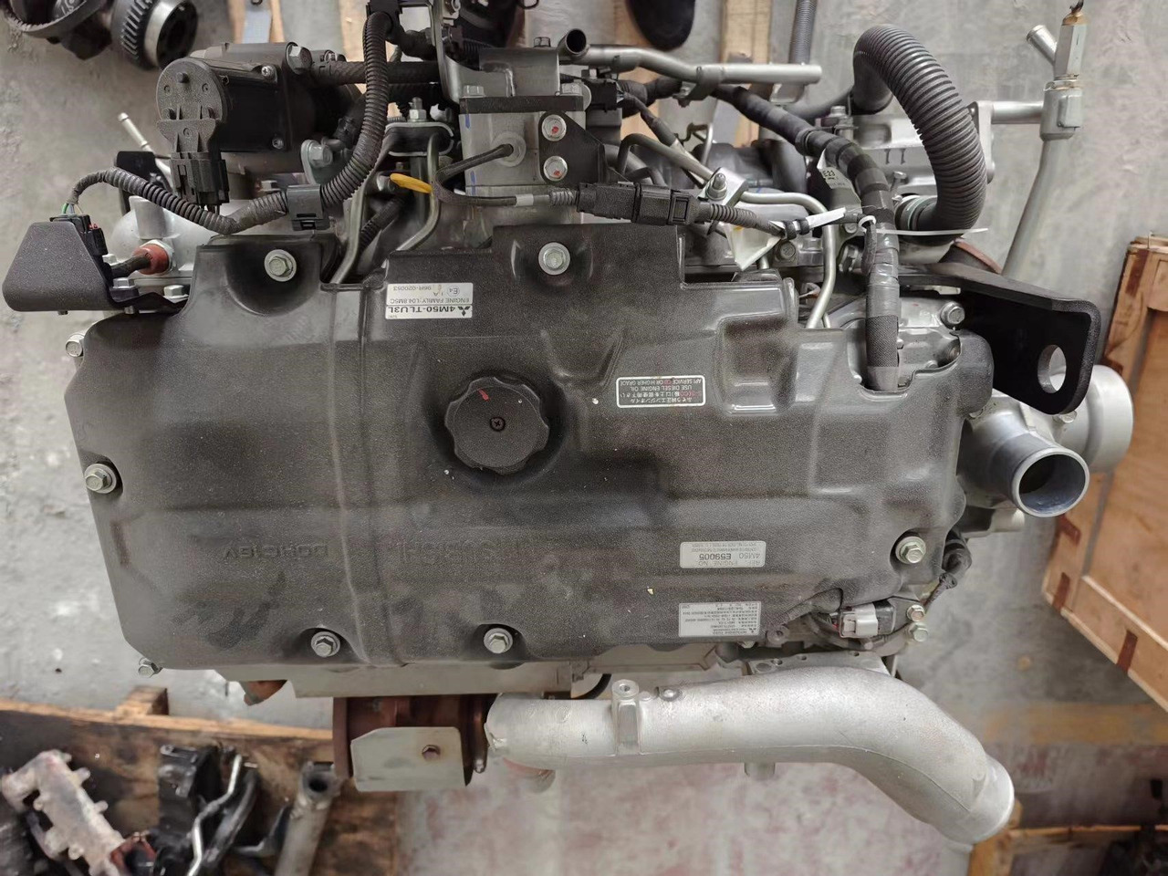 MITSUBISHI 4M50 - Motor za Bager: slika 1 MITSUBISHI 4M50 - Motor za Bager: slika 1