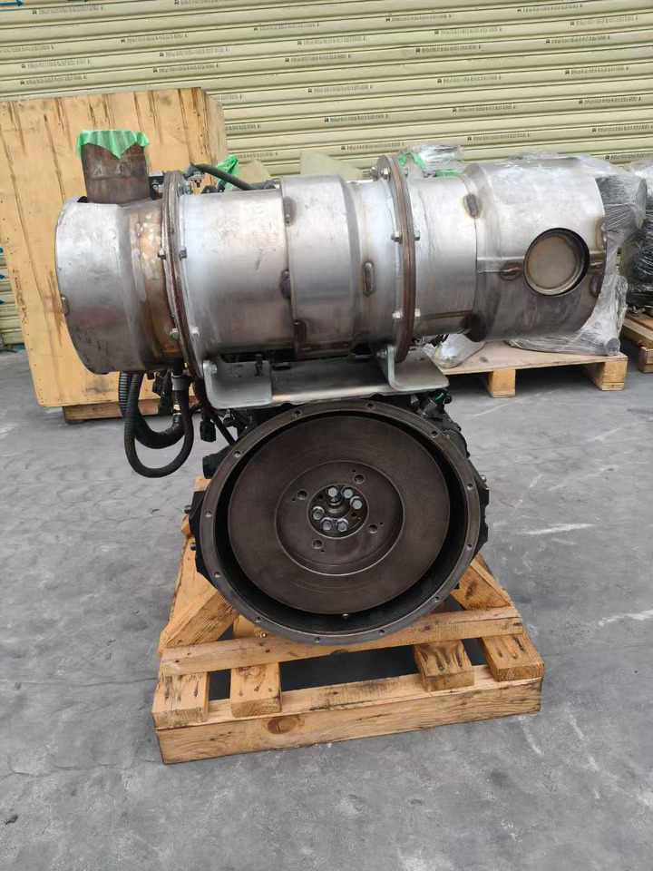 MITSUBISHI D04EG - Motor za Bager: slika 4 MITSUBISHI D04EG - Motor za Bager: slika 4