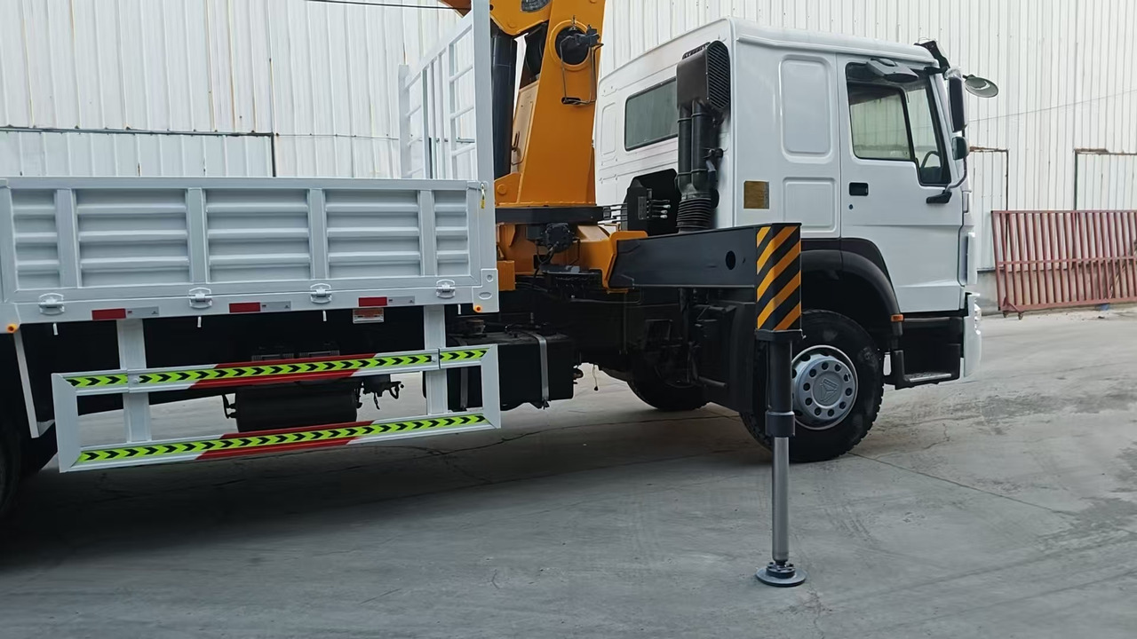 XCMG SQ12SK3Q - Tovornjak z dvigalom: slika 1 XCMG SQ12SK3Q - Tovornjak z dvigalom: slika 1