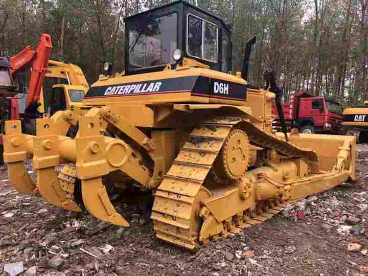 CAT High Quality Used Machinery , Original D6h Cat Bulldozer , Winch Attached Cat Bulldozer - Buldožer: slika 4 CAT High Quality Used Machinery , Original D6h Cat Bulldozer , Winch Attached Cat Bulldozer - Buldožer: slika 4