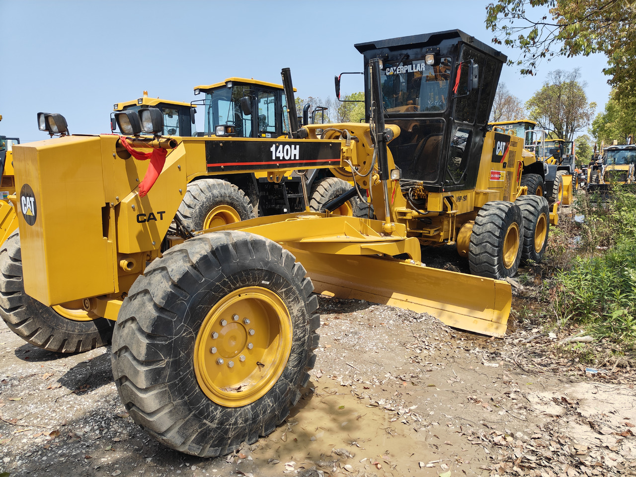 CATERPILLAR high quality hotsale GRADER CAT140H - Greder: slika 4 CATERPILLAR high quality hotsale GRADER CAT140H - Greder: slika 4