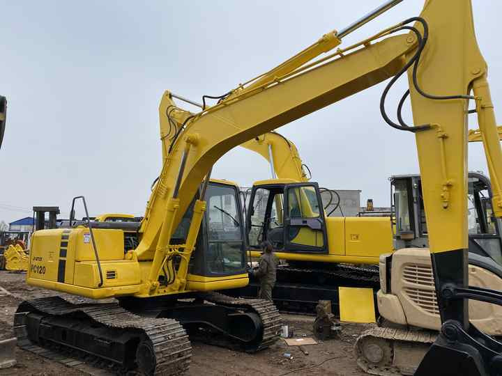 Cheap Used Komatsu PC120-6 Crawler Excavator with High Efficiency Used Heavy Machinery Komatsu P120-6 Digger Cheap for Sale - Bager goseničar: slika 3 Cheap Used Komatsu PC120-6 Crawler Excavator with High Efficiency Used Heavy Machinery Komatsu P120-6 Digger Cheap for Sale - Bager goseničar: slika 3