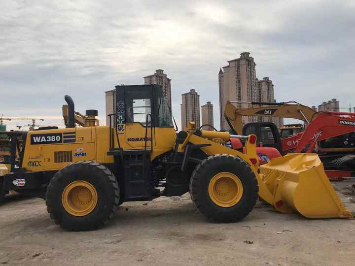 Good Condition Second Hand WA380-3 Front Wheel Loader for Cheap Price Hot Sale in China - Kolesni nakladalec: slika 5 Good Condition Second Hand WA380-3 Front Wheel Loader for Cheap Price Hot Sale in China - Kolesni nakladalec: slika 5