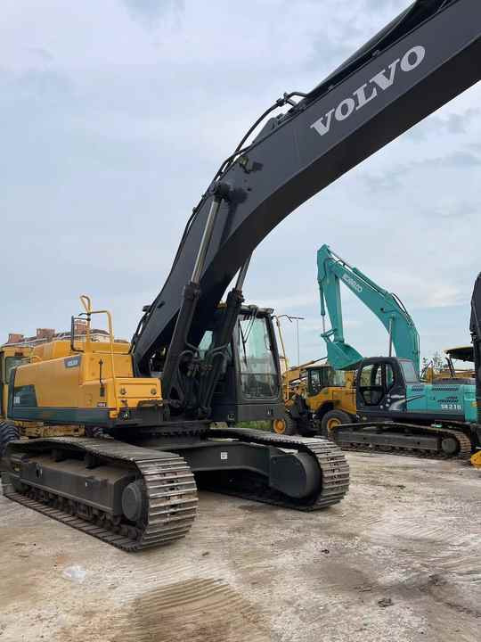 Good Condition VOLVO EC480DL Excavator Low Price Large Hydraulic Crawler Excavator volvo 480dl for Sale - Bager goseničar: slika 4 Good Condition VOLVO EC480DL Excavator Low Price Large Hydraulic Crawler Excavator volvo 480dl for Sale - Bager goseničar: slika 4