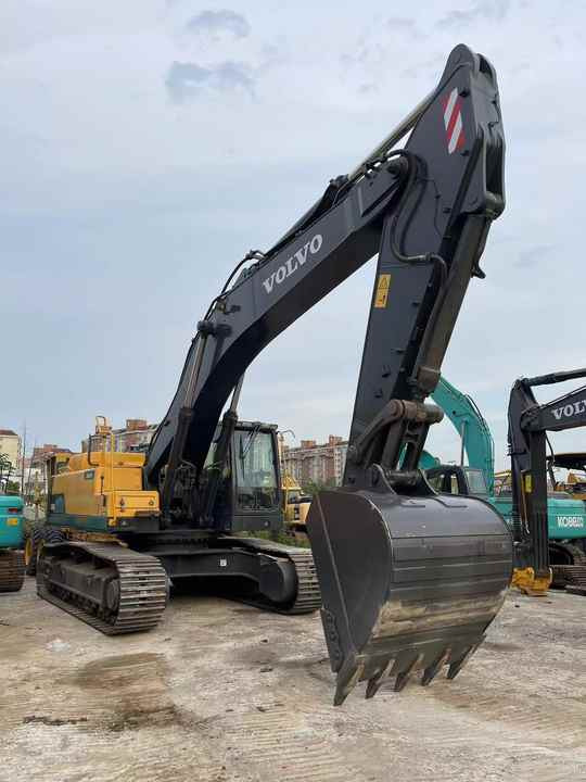 Good Condition VOLVO EC480DL Excavator Low Price Large Hydraulic Crawler Excavator volvo 480dl for Sale - Bager goseničar: slika 3 Good Condition VOLVO EC480DL Excavator Low Price Large Hydraulic Crawler Excavator volvo 480dl for Sale - Bager goseničar: slika 3