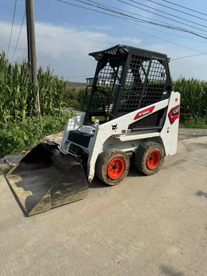 BOBCAT used bobcat s70 hotsale high quality - Gradbeni stroj: slika 3 BOBCAT used bobcat s70 hotsale high quality - Gradbeni stroj: slika 3