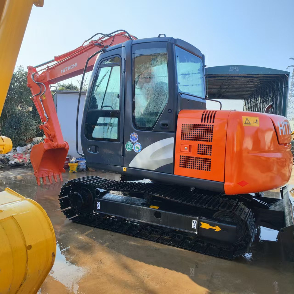 HITACHI ZX70 - Mini bager: slika 4 HITACHI ZX70 - Mini bager: slika 4
