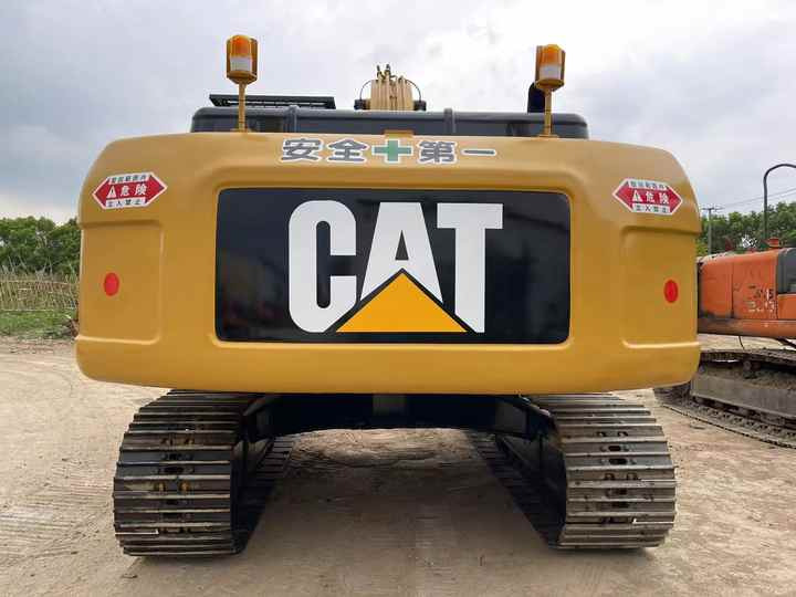 High Quality Japanese Cat325DL 29tons Excavator Second Hand Caterpillar with Factory Price Cheapest Price - Bager goseničar: slika 4 High Quality Japanese Cat325DL 29tons Excavator Second Hand Caterpillar with Factory Price Cheapest Price - Bager goseničar: slika 4