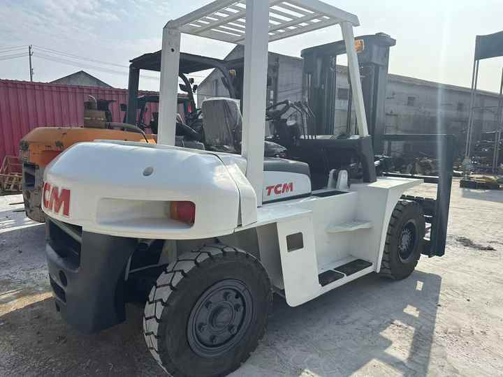 High Quality TCM 7 Ton with Hydraulic Distance Adjustment Used Forklift in Stock Used tcm Forklift 7 Ton Used tcm Fd70 Forklift - Viličar: slika 2 High Quality TCM 7 Ton with Hydraulic Distance Adjustment Used Forklift in Stock Used tcm Forklift 7 Ton Used tcm Fd70 Forklift - Viličar: slika 2