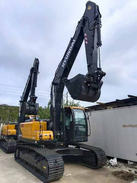Hyundai Digger 225lvs Second Hand Korea Made High Performance Machine Hyundai Excavator for Sale - Bager goseničar: slika 2 Hyundai Digger 225lvs Second Hand Korea Made High Performance Machine Hyundai Excavator for Sale - Bager goseničar: slika 2