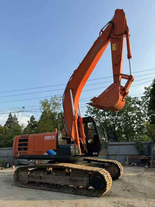 Japanese Original Hitachi 210 Outdoor Crawler Type Second-hand Excavator - Bager goseničar: slika 4 Japanese Original Hitachi 210 Outdoor Crawler Type Second-hand Excavator - Bager goseničar: slika 4