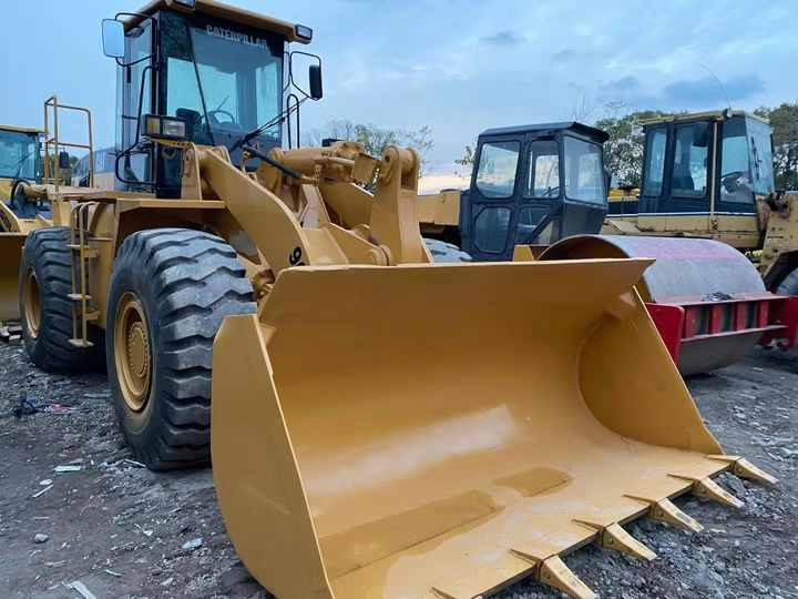 Loader Cat Japan Wheel Loader Used High Quality 966G in Good Working Condition for Sale - Kolesni nakladalec: slika 2 Loader Cat Japan Wheel Loader Used High Quality 966G in Good Working Condition for Sale - Kolesni nakladalec: slika 2