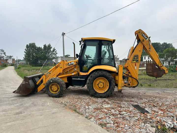 Low Price JCB 3CX Backhoe Loader in Excellent Condition for Sale JCB3CX JCB 4CX Available for Sale - Bager nakladalec: slika 2 Low Price JCB 3CX Backhoe Loader in Excellent Condition for Sale JCB3CX JCB 4CX Available for Sale - Bager nakladalec: slika 2