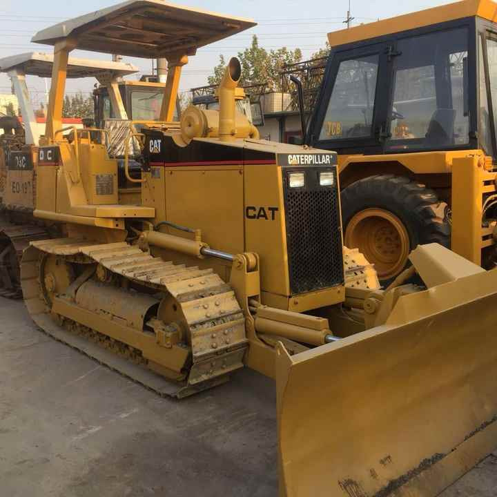 Mini CAT Bulldozer D3c D3 D3k D3m D4h D4m D4k D5h D5g D5k D5m Used Bulldozer with Ripper for Sale - Buldožer: slika 1 Mini CAT Bulldozer D3c D3 D3k D3m D4h D4m D4k D5h D5g D5k D5m Used Bulldozer with Ripper for Sale - Buldožer: slika 1
