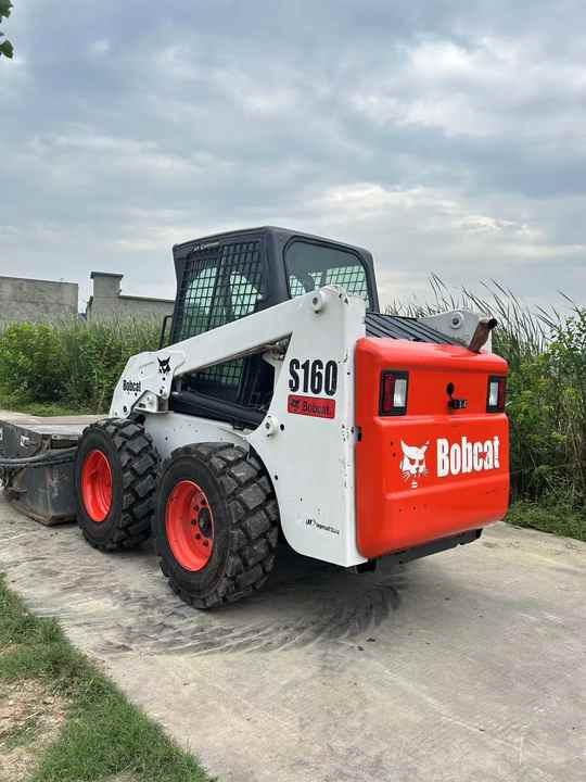 New Arrival Bobcat S160 Skid Steer Loader Available on Sale Hydraulic Type Manufacturer Anhui ZhaoMi - Kolesni nakladalec: slika 4 New Arrival Bobcat S160 Skid Steer Loader Available on Sale Hydraulic Type Manufacturer Anhui ZhaoMi - Kolesni nakladalec: slika 4