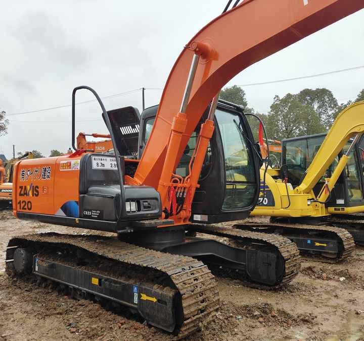 Original Hitachi ZX120 Crawler Excavator Low Hours Perfect for Various Projects Available Used Excavators for Sale - Bager goseničar: slika 1 Original Hitachi ZX120 Crawler Excavator Low Hours Perfect for Various Projects Available Used Excavators for Sale - Bager goseničar: slika 1